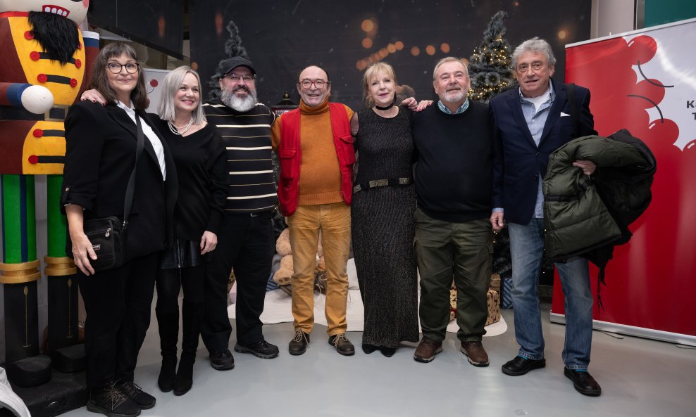 Slavica Knežević, Ksenija Pajić, Edin Breški, Damir Šaban, Višnja Babić, Ivica Zadro, Tomislav Štriga