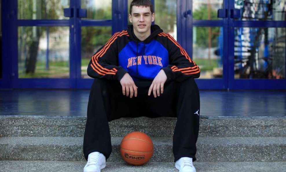 Mario Hezonja