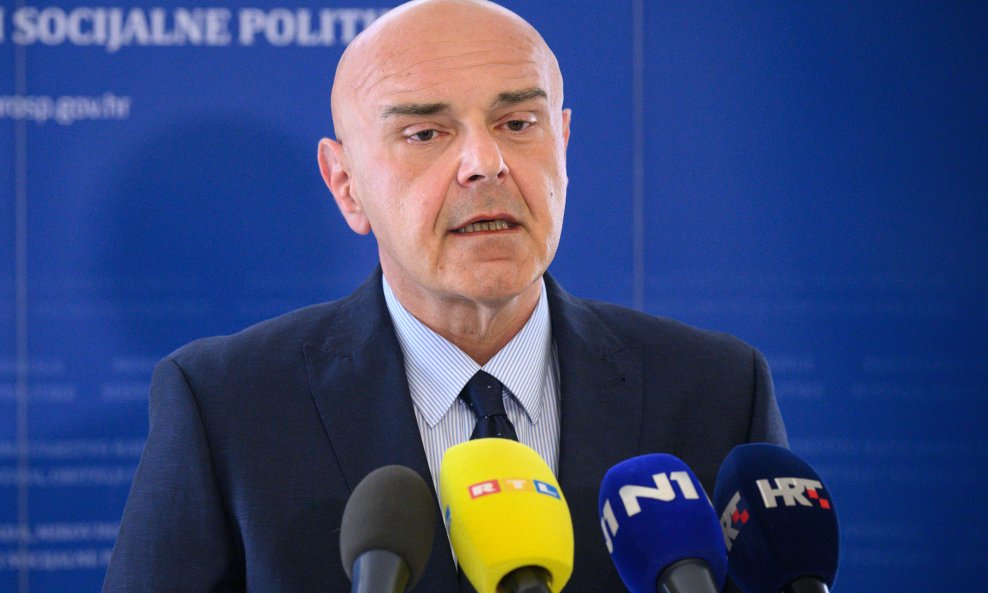 Ministar Alen Ružić
