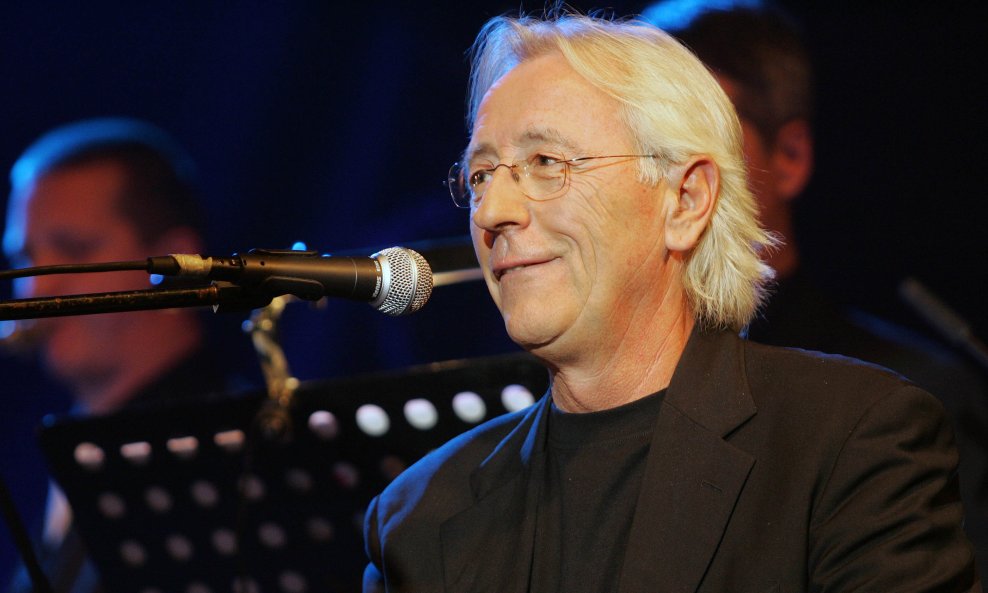 Oliver Dragojević