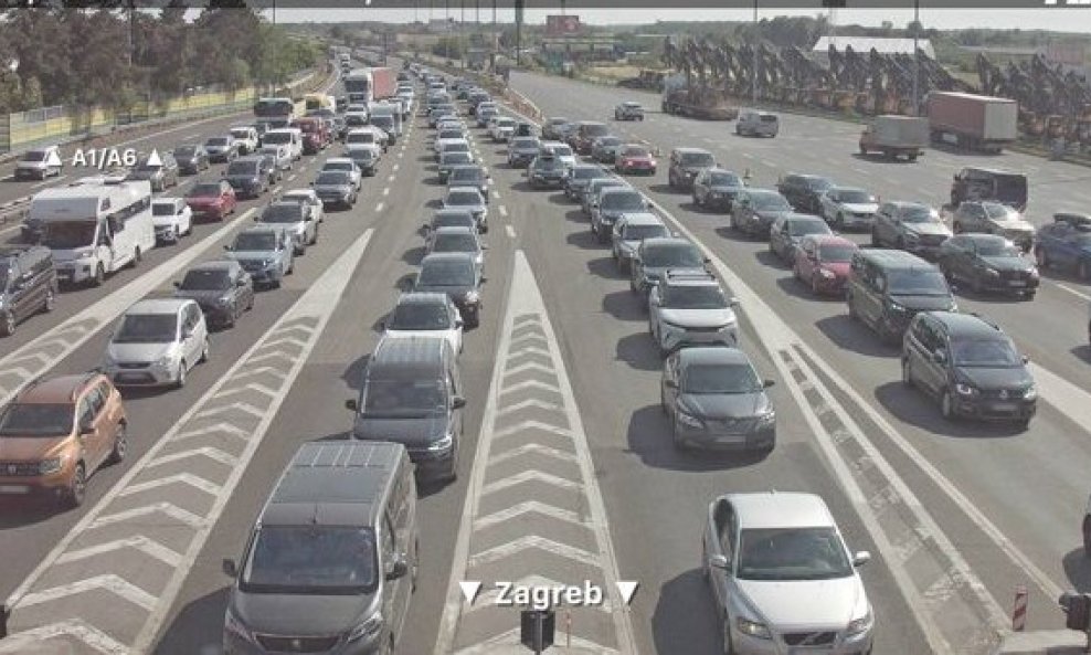 Situacija na Lučkom