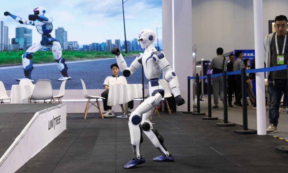 Unitreejev humanoidni robot
