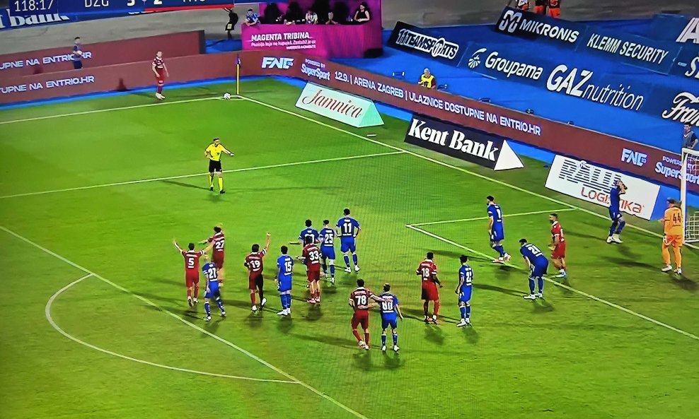 Dinamo - Thun