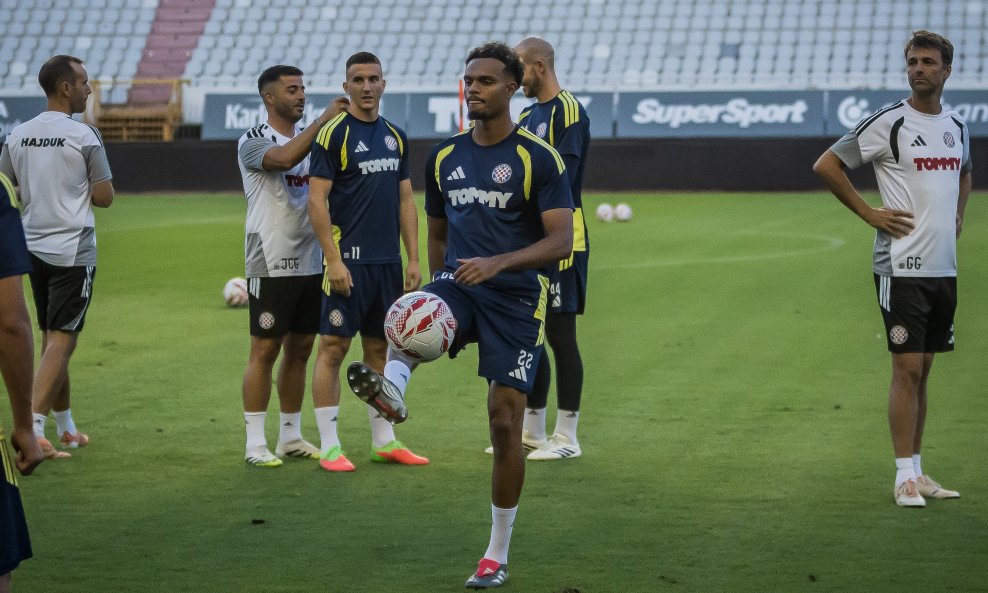 Mathieu Acapandie
