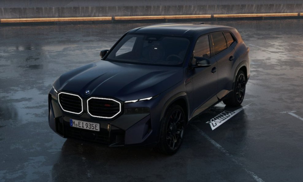 BMW XM Label