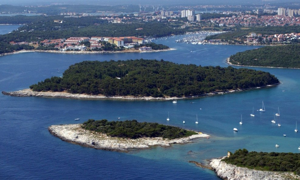 Fratarski otok je među najjeftinijim kampovima u Hrvatskoj