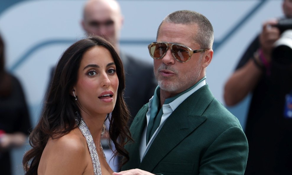 Brad Pitt i Ines de Ramon