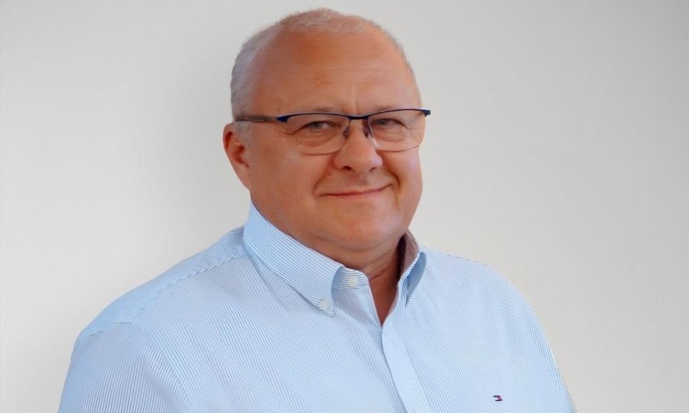 Nenad Bošnjak