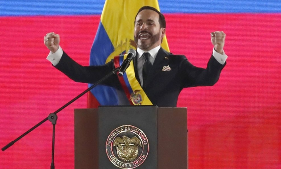 Abelardo De La Espriella na inauguraciji u Caliju