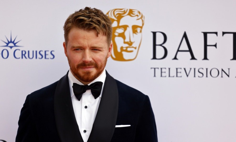 Jack Lowden