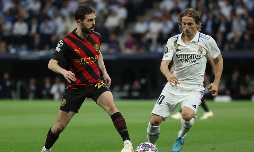Luka Modrić vs. Bernardo Silva