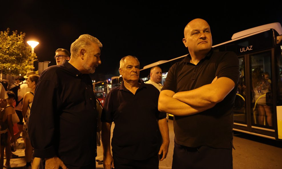 Blaženko Boban i Ante Šušnjar na požarištu kod Omiša