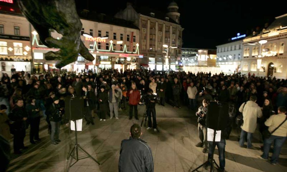 Facebook Prosvjedi Osijek