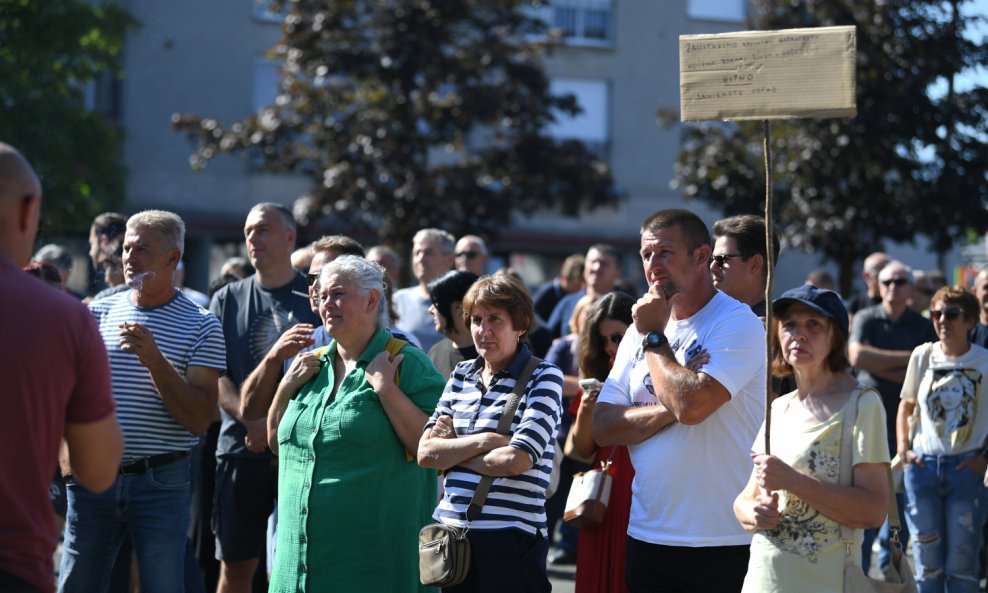 Raniji prosvjed u Gospiću zbog ilegalnog otpada