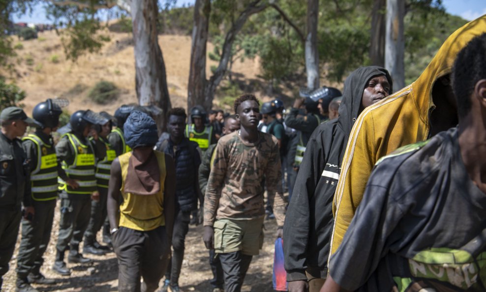 Migranti u Ceuti