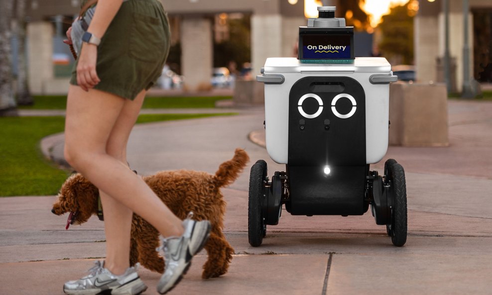 Dostavni robot