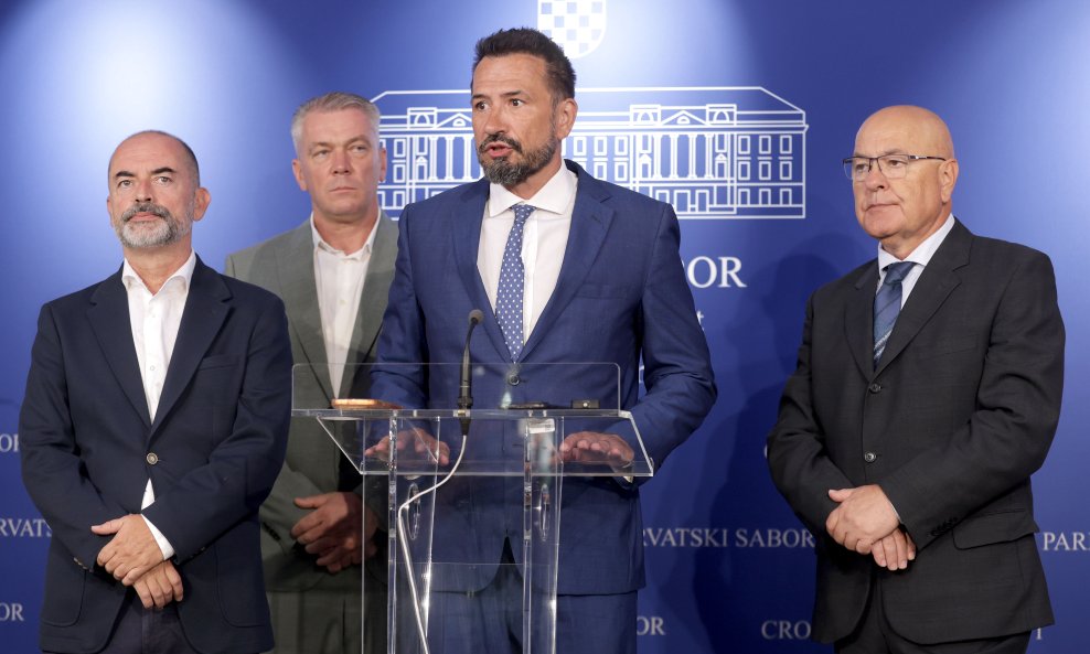 Igor Peternel i Damir Biloglav