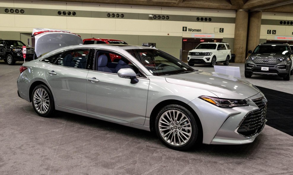 Toyota Avalon