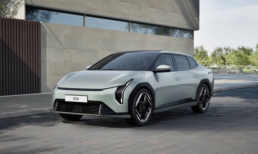 Kia EV4 GT Fastback
