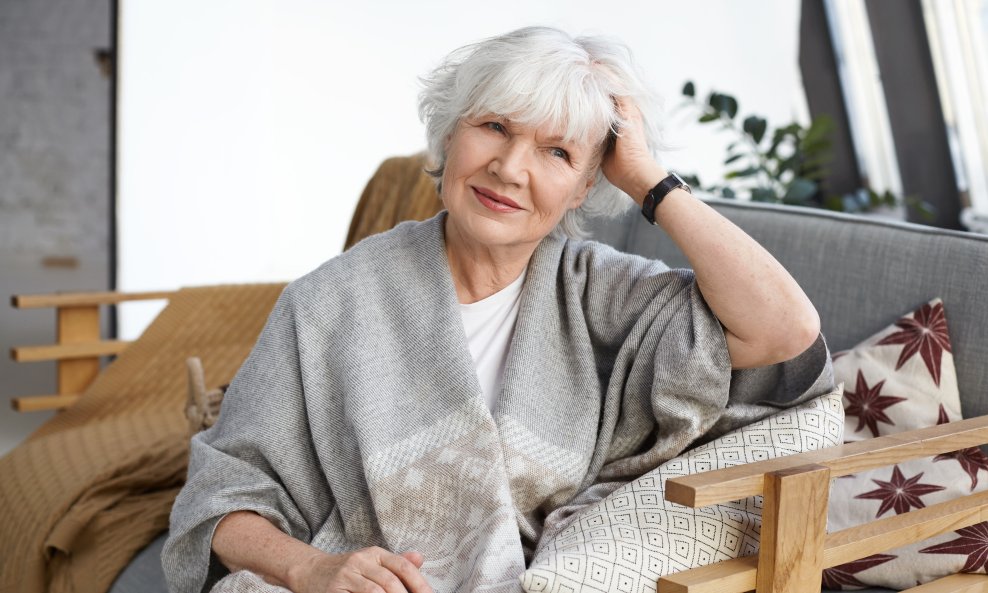 Ljudi često misle da je riječ samo o problemu s pamćenjem, no Alzheimerova bolest može utjecati na svaki dio života.