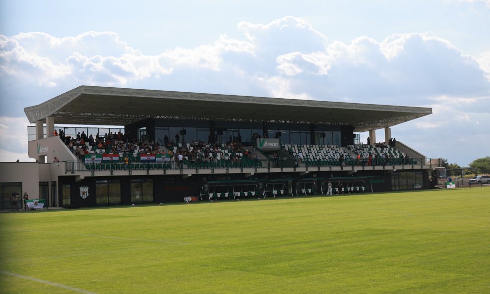 Vardarac stadion