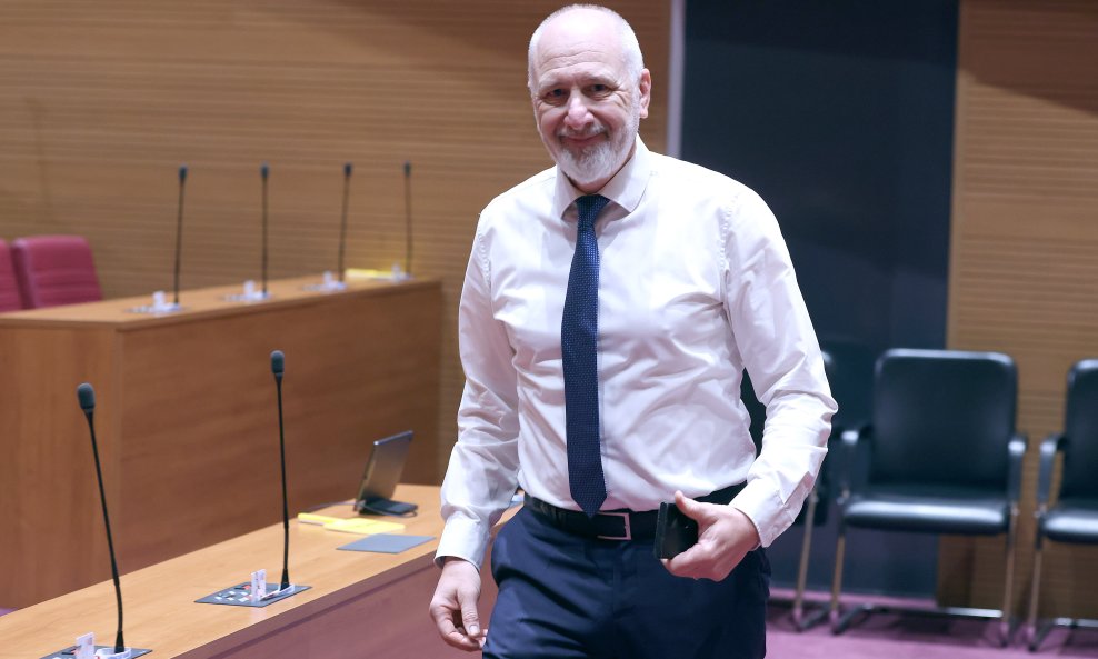 Andro Krstulović Opara
