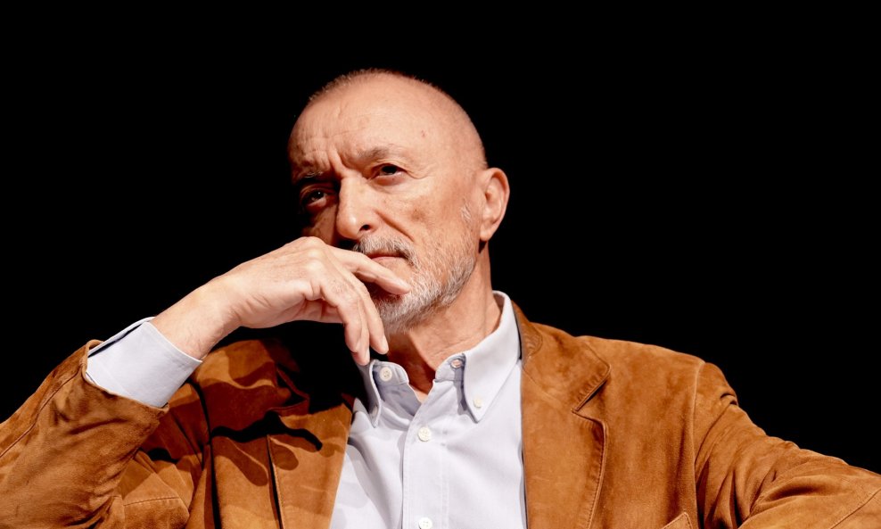 Arturo Perez-Reverte
