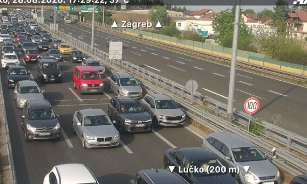 Gužve na Lučkom