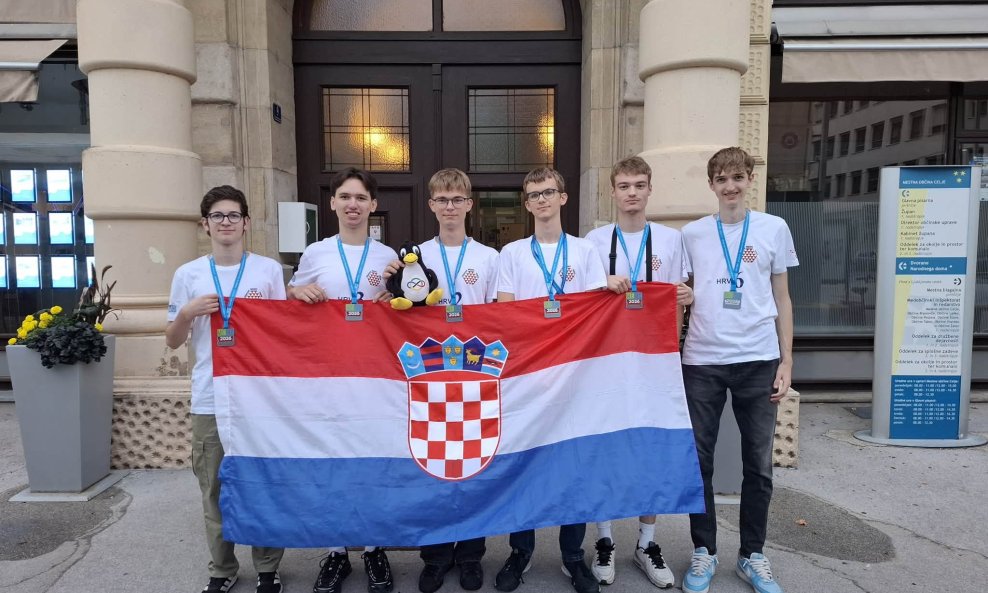 Mladi hrvatski matematičari osvojili šest medalja na olimpijadi u Celju