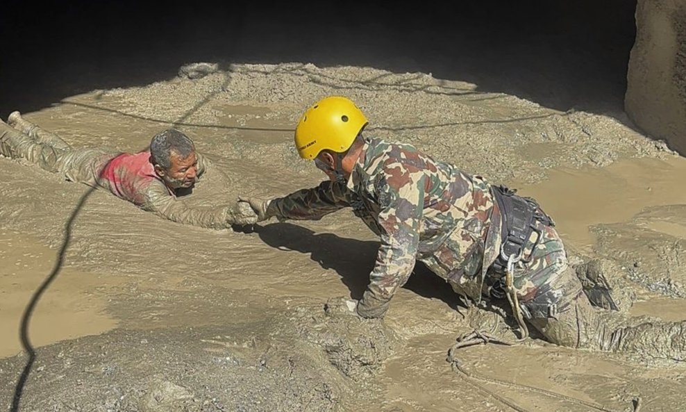 Spašavanje u Nepalu