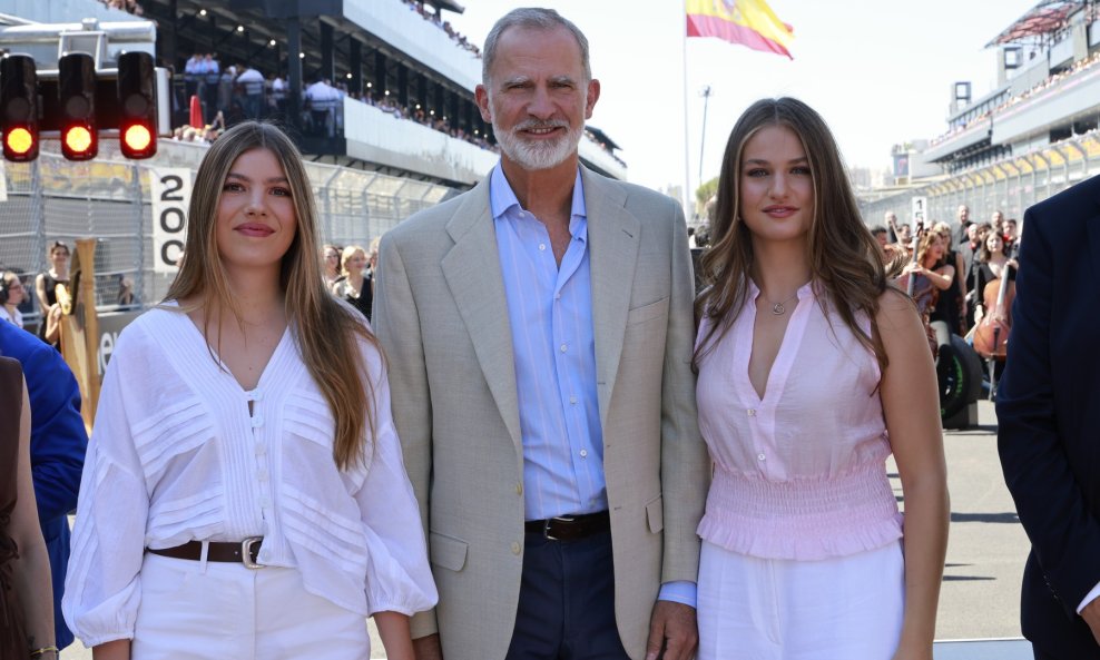 Infatna Sofia, kralj Felipe VI. i princeza Leonor