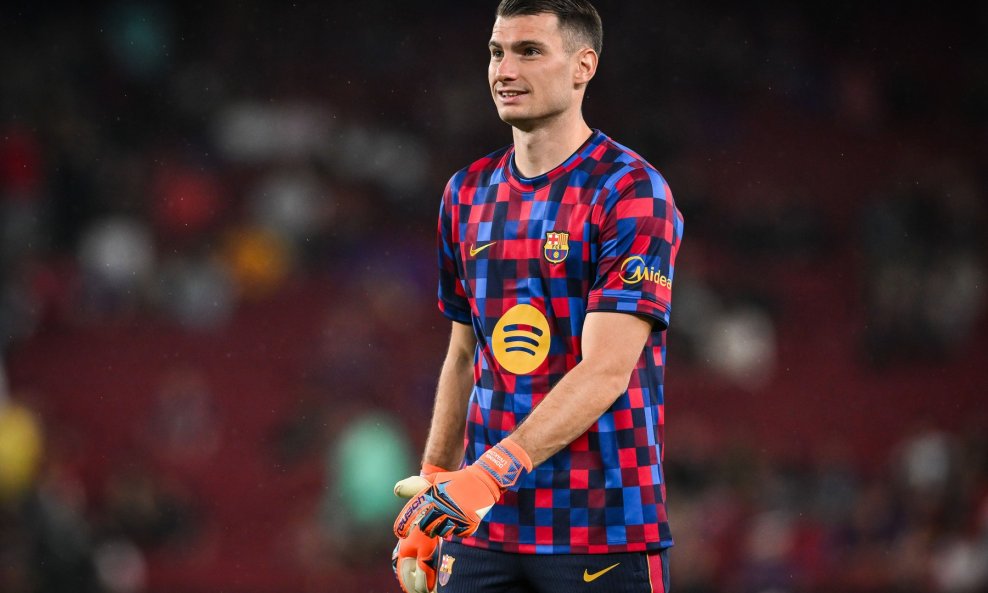 Dominik Livaković