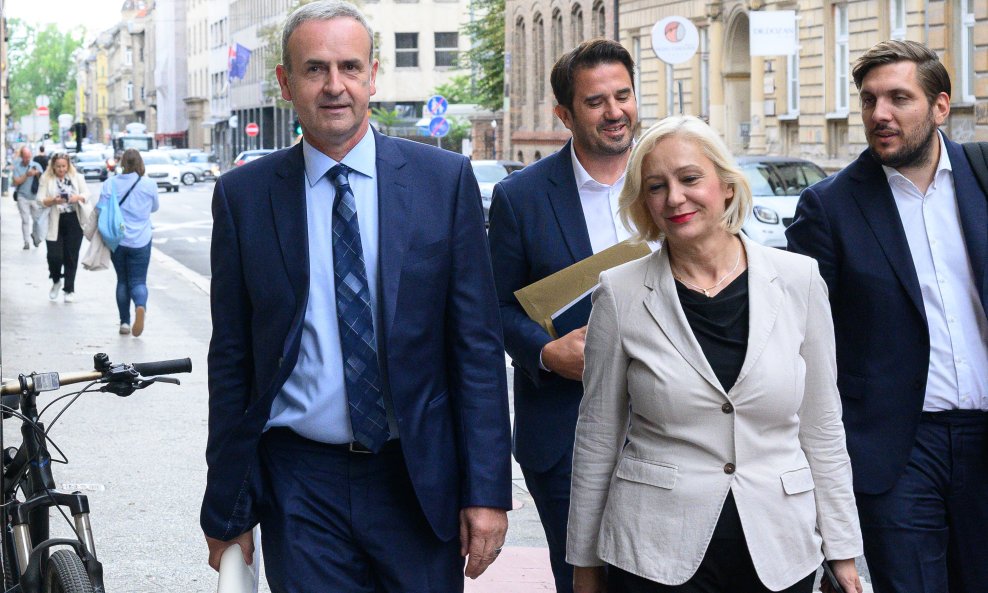 Zajednička sjednica Predsjedništva i Nacionalnog odbora HDZ-a