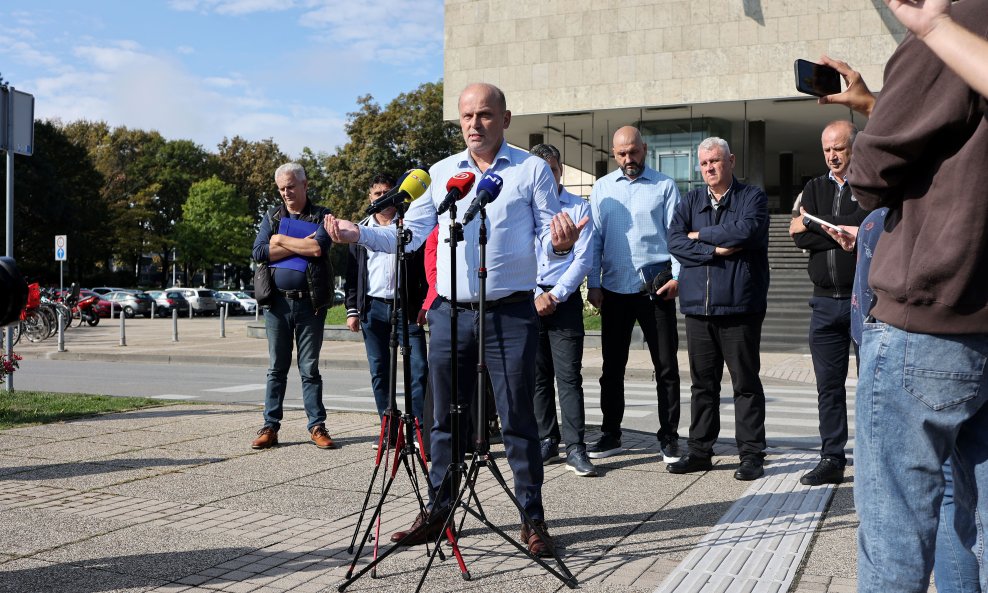 Zagreb: Sindikati ZET-a i Zagrebačkog holdinga o neuspjelom mirenju i daljnjim koracima