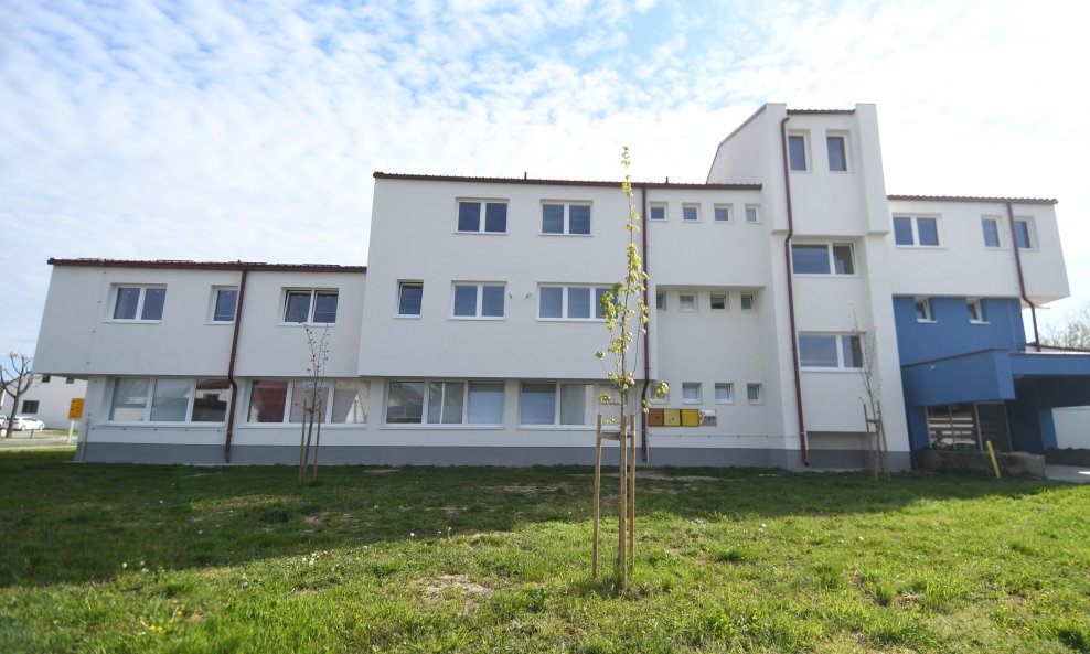 Dom zdravlja Bjelovar