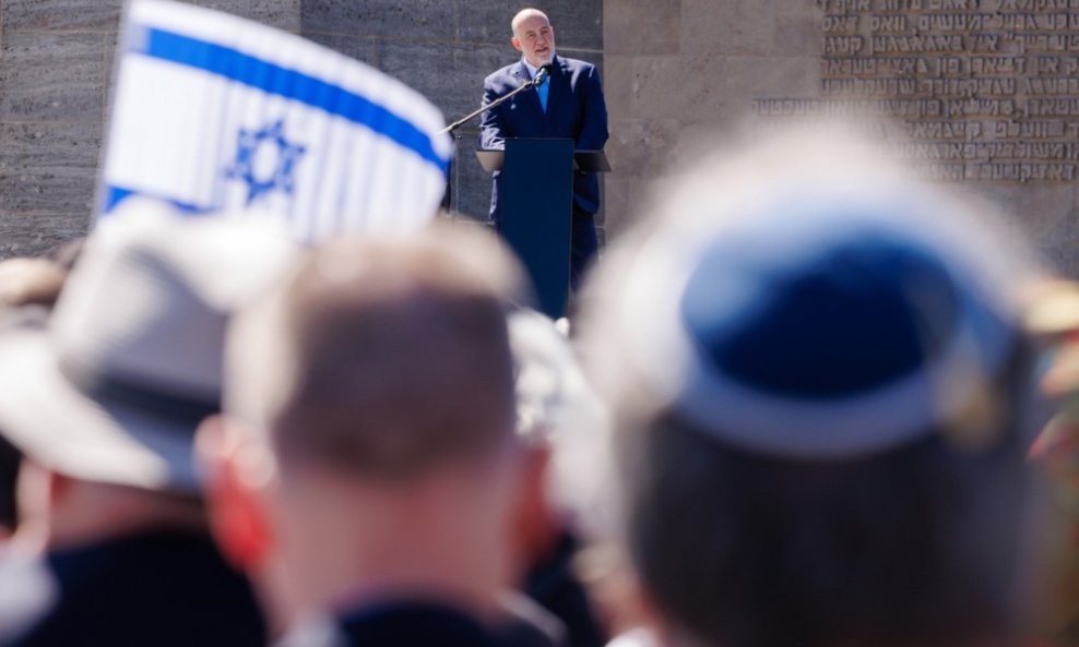 Ron Prosor