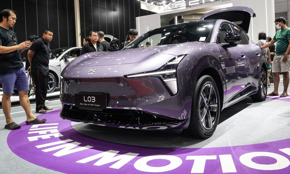 Xpeng L03