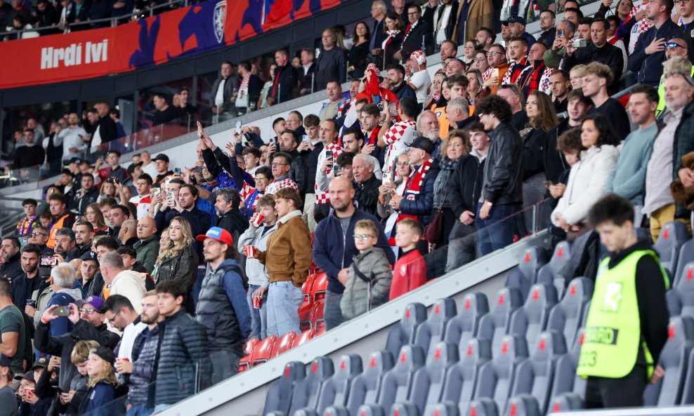 Hrvatski navijači u Pragu