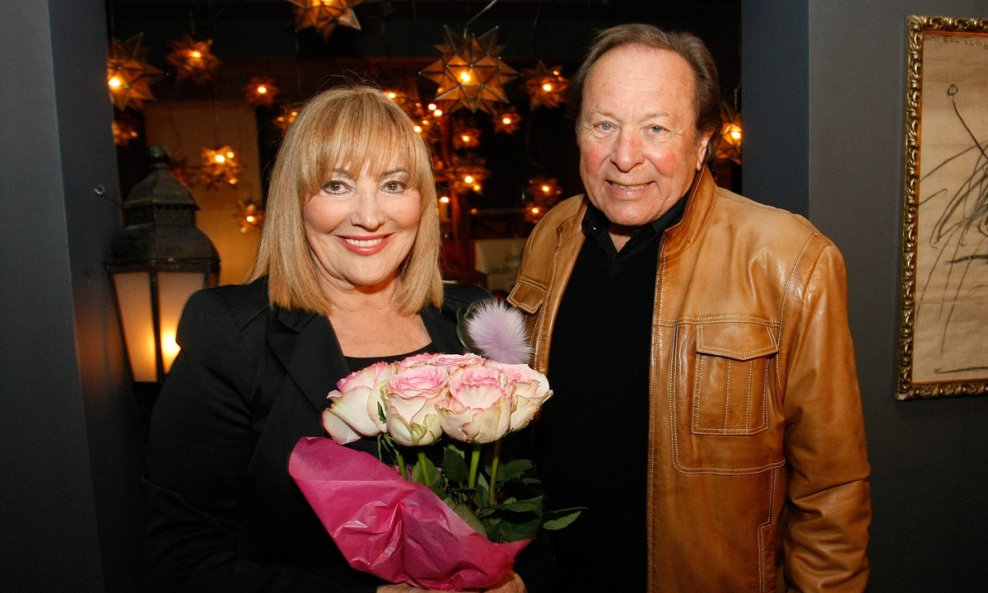 Tereza Kesovija, Miro Ungar