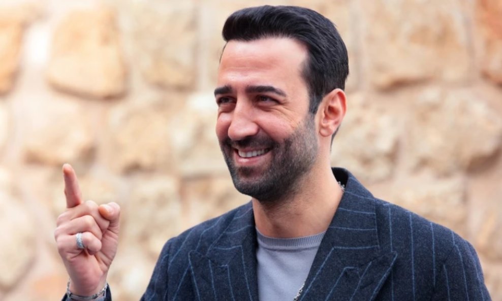 Ferit Kaya kao Demir u seriji 'Daleki grad'