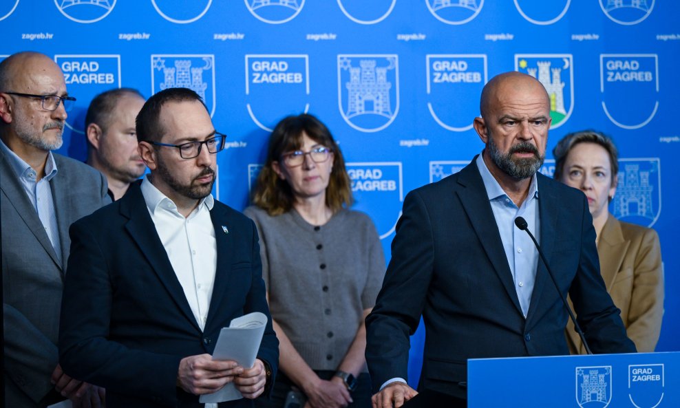 Zagreb: Tomislav Tomašević održao je konferenciju za medije na temu štrajka u ZET-u i Holdingu