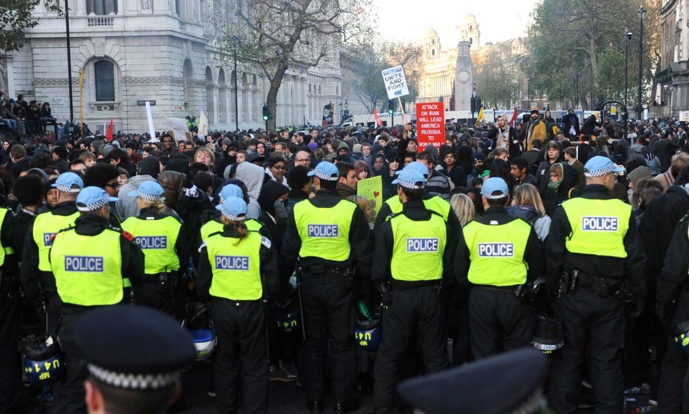 studenti prosvjed london _