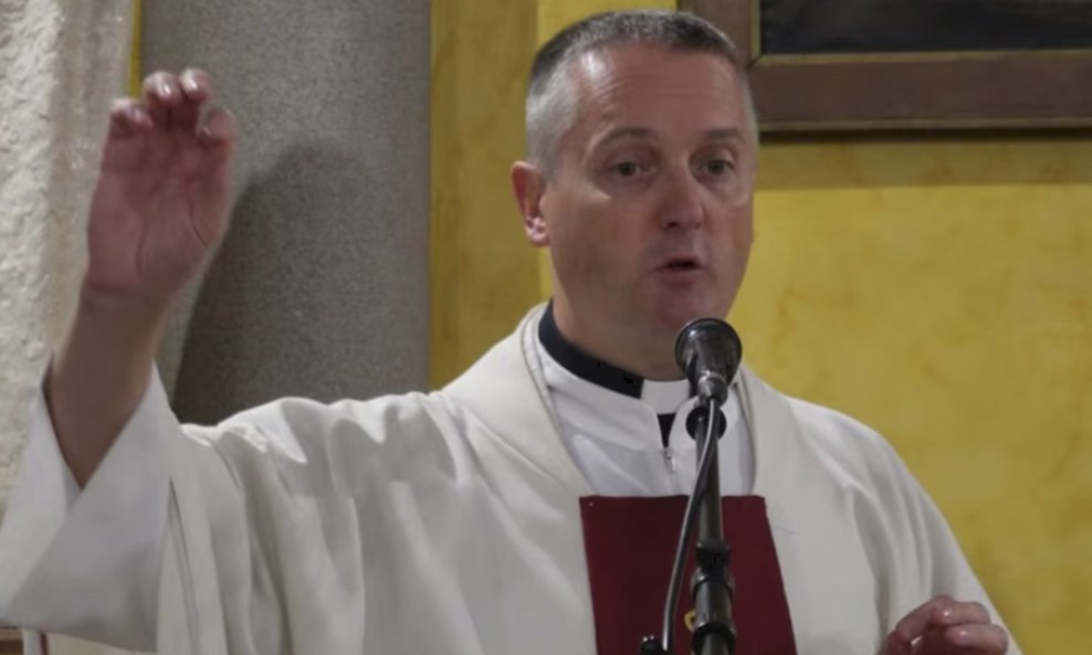 Krunoslav Karas