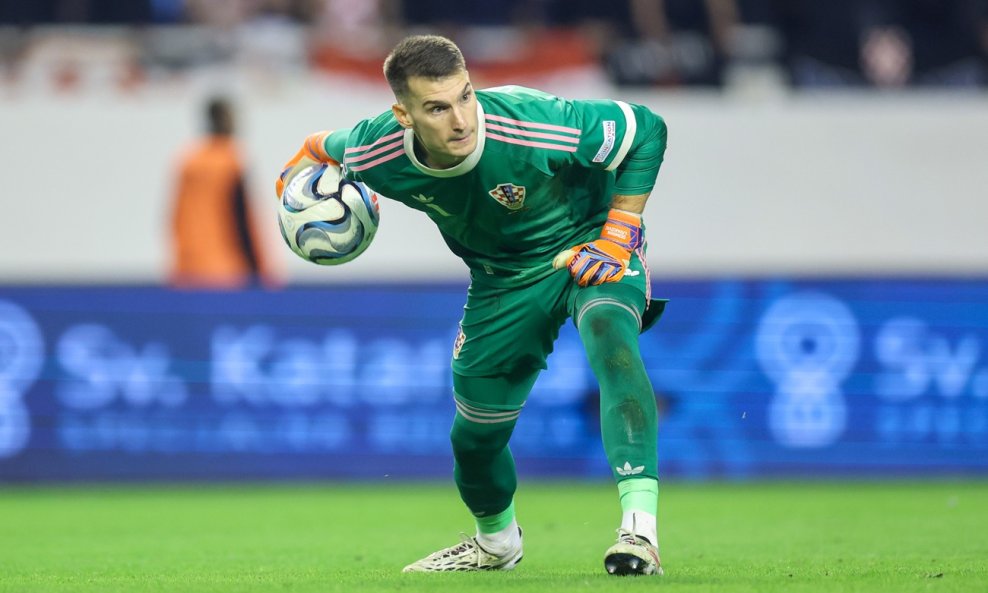 Dominik Livaković