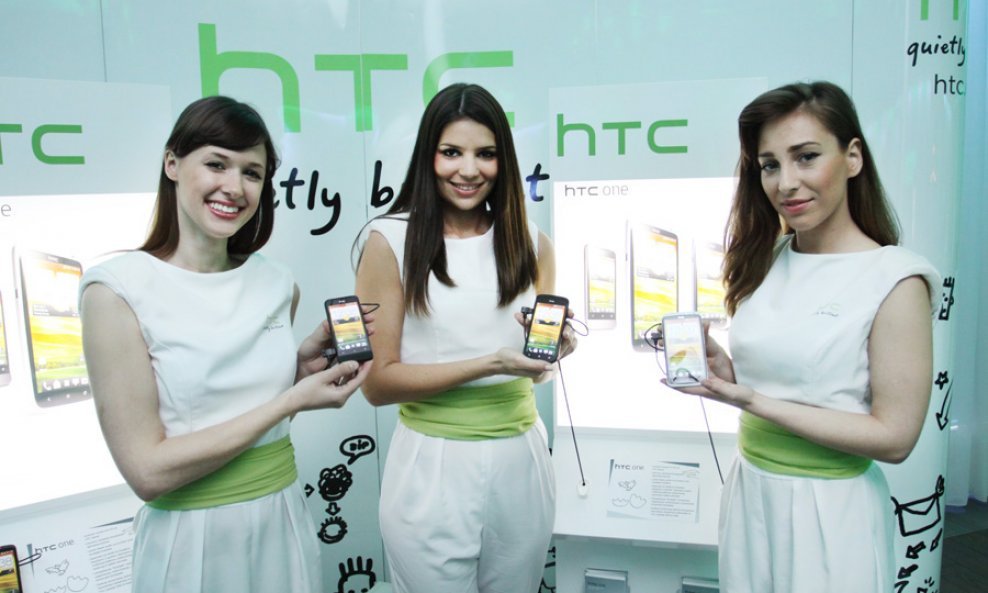 HTC One (5)