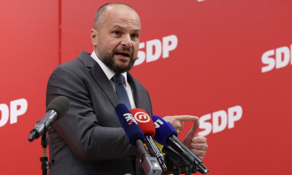 Siniša Hajdaš Dončić