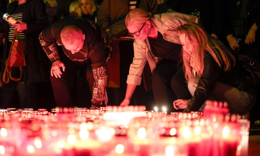 Obožavatelji se okupili u čast Gorana Bareta u Zagrebu