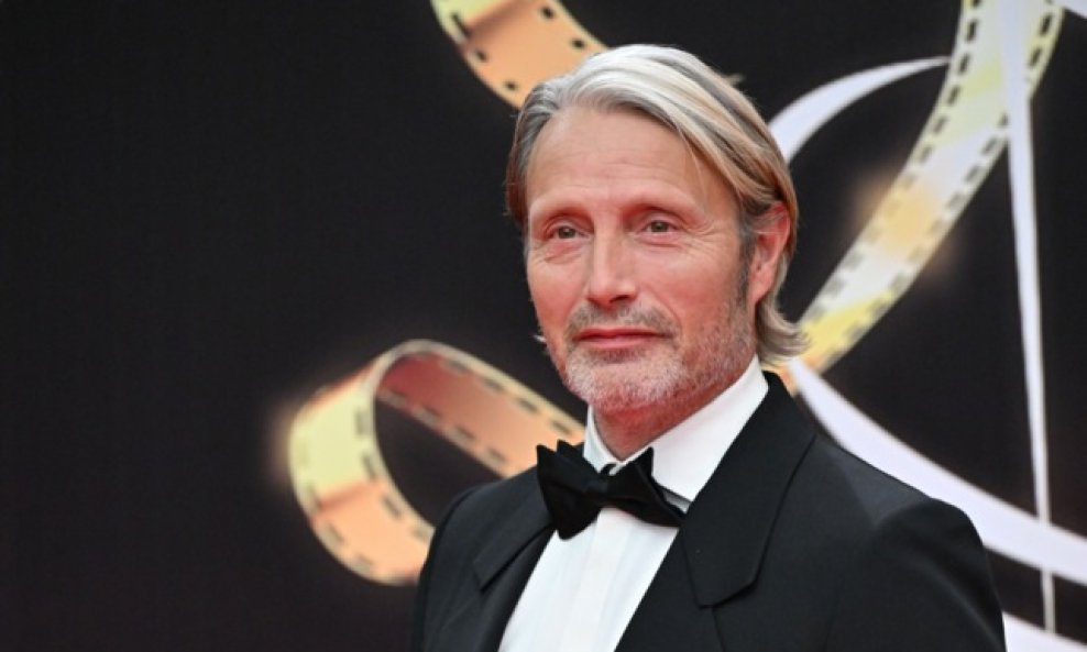 Mads Mikkelsen