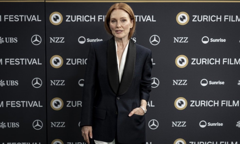Julianne Moore
