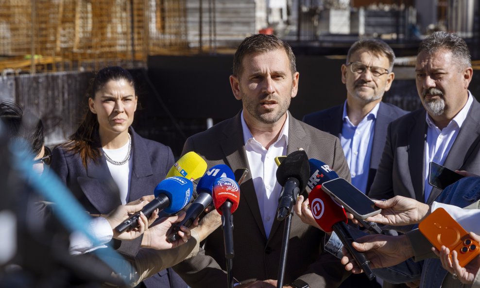 Tomislav Šuta